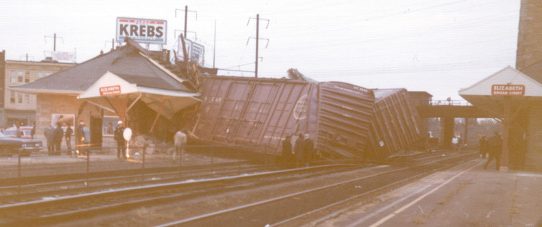 CNJ wreck at Elizabeth, NJ